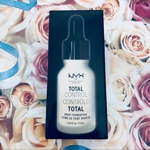 ** SOLD ** NIB NYX Total Control Drop Foundation